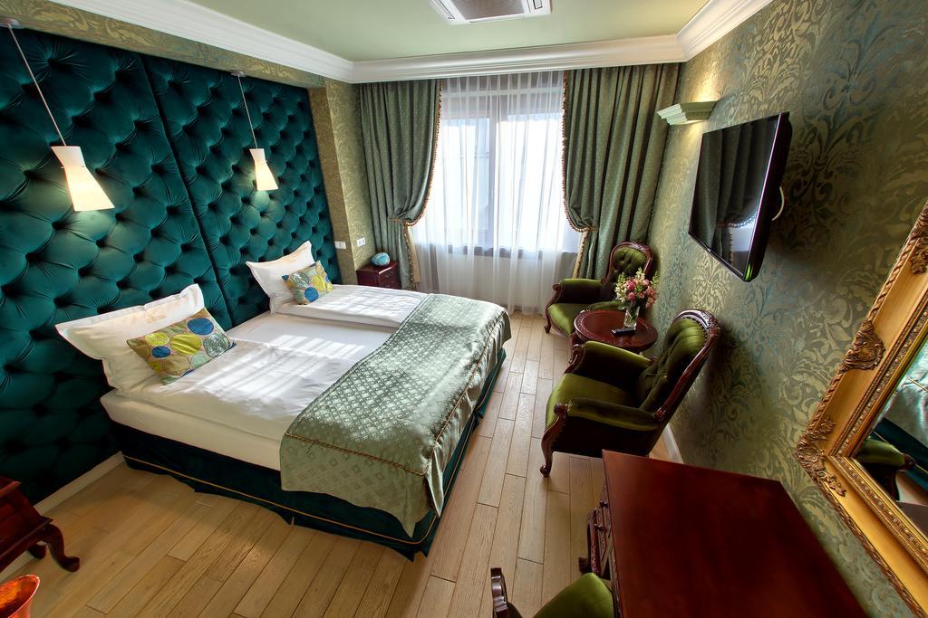 Sleepwalker Boutique Suites วรอตซวาฟ ภายนอก รูปภาพ